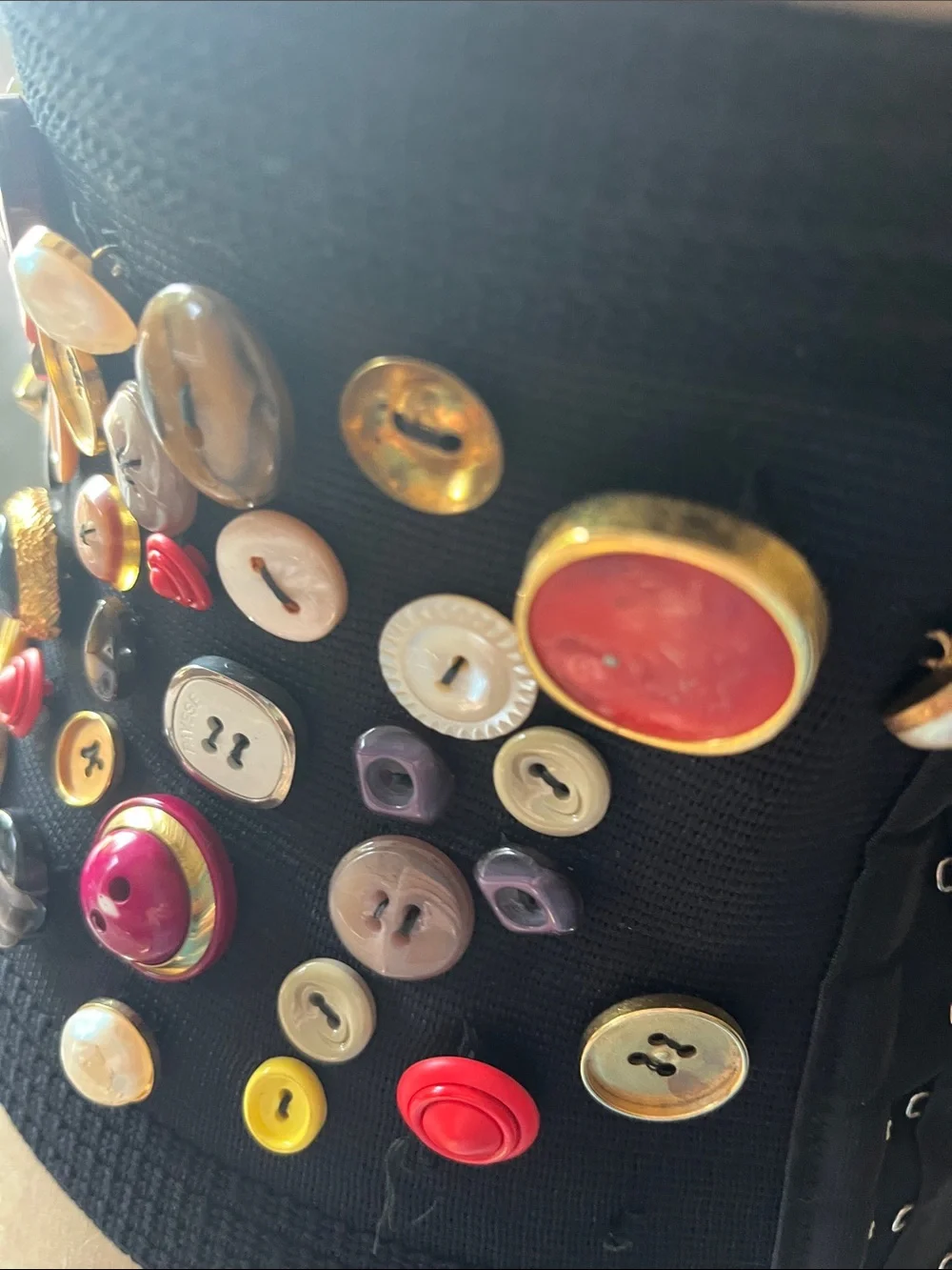 Vintage Black Elastic Waist Belt with Multicolor Button Accents